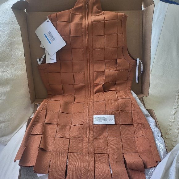 NWT RARE BANDAGE WEAVE TANK TOP Runway Revolve Camila Coelho like Valentino - Picture 15 of 16